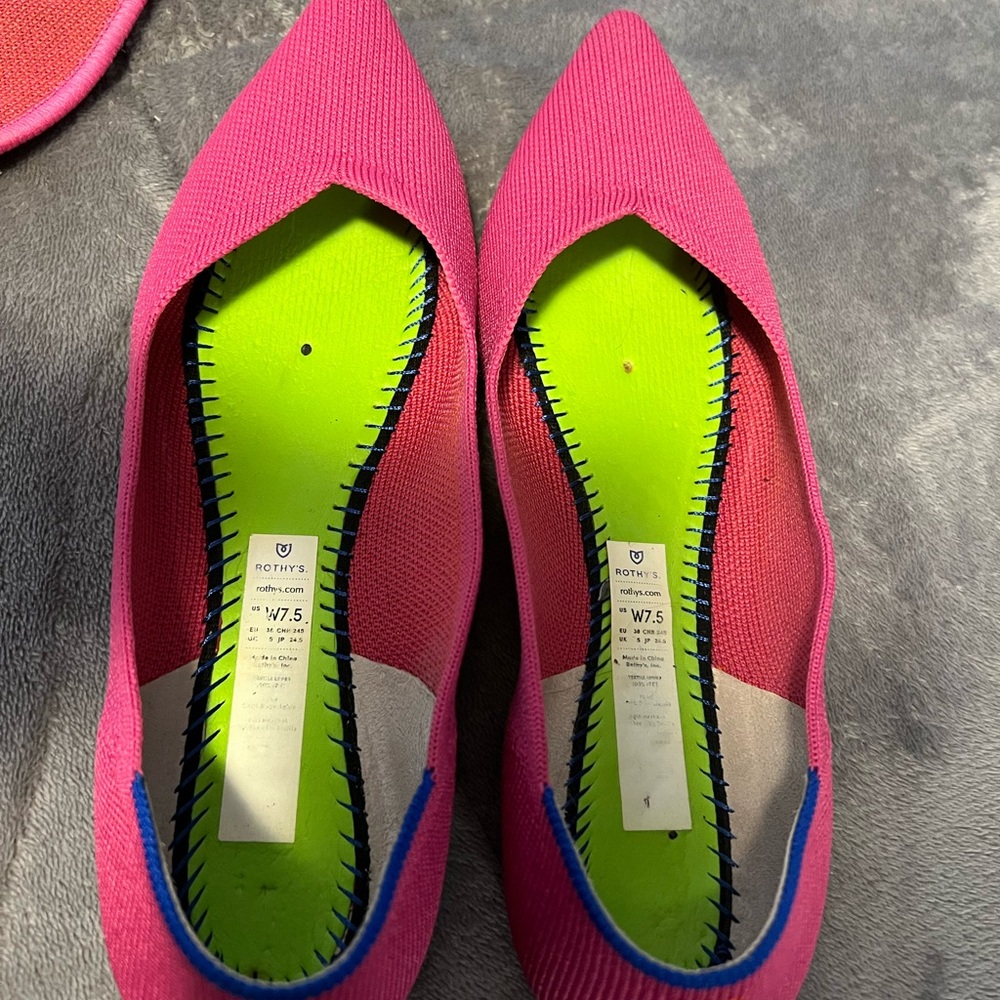Rothys Berry!!